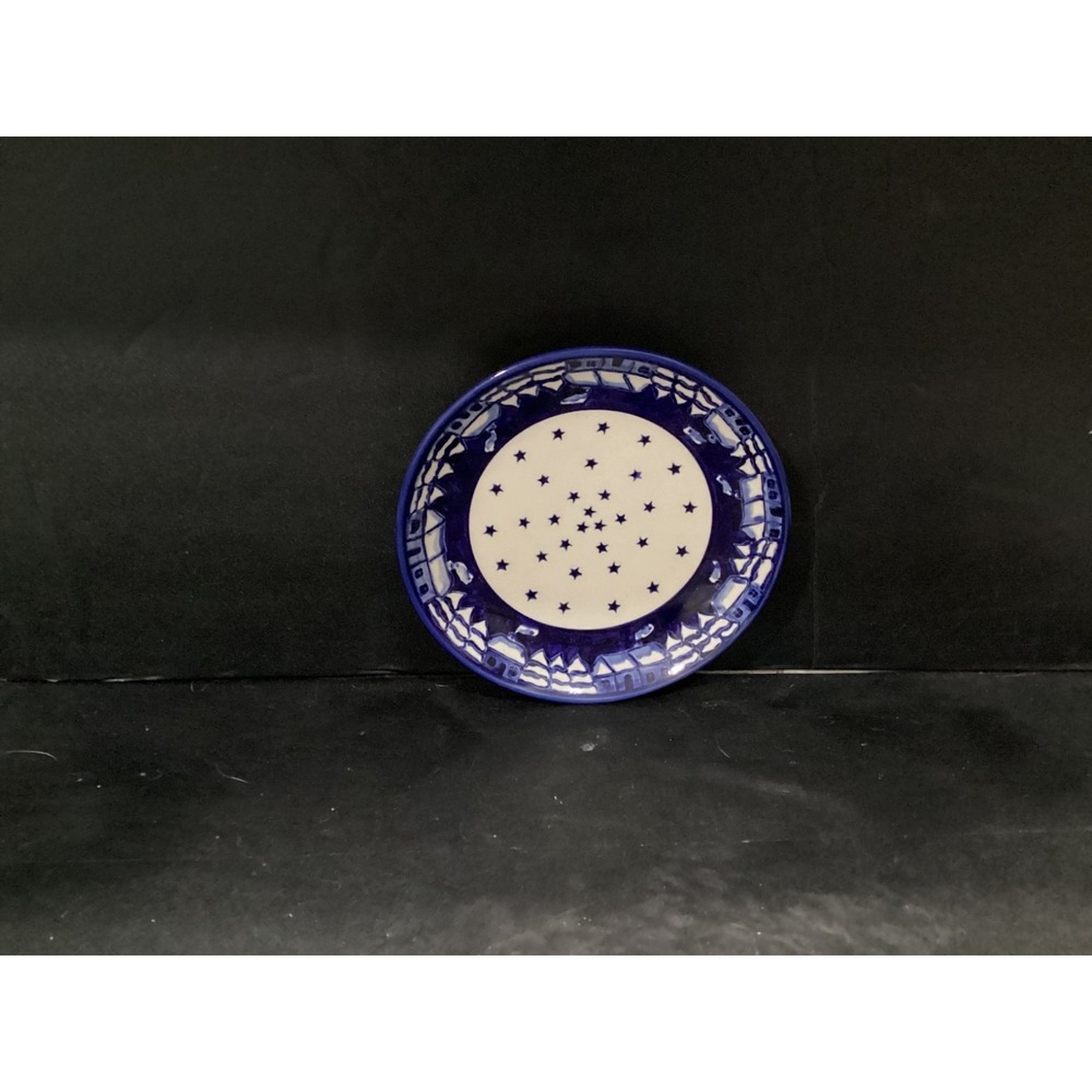 Boleslawiec Polish Pottery Winters Eve Plate 8.5"